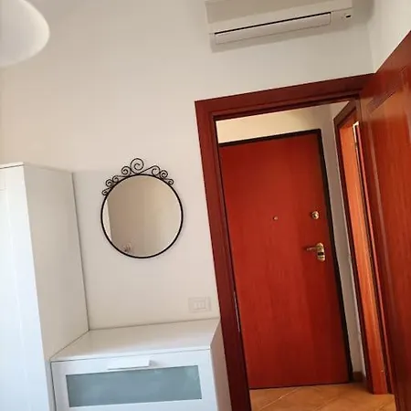 Bilocale Con Veranda E Posto Auto Privato Apartamento Olbia