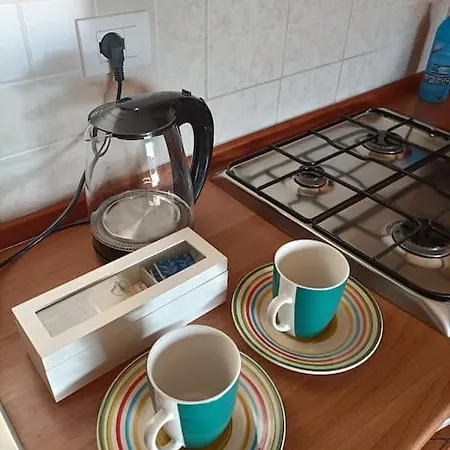 Bilocale Con Veranda E Posto Auto Privato Apartment *