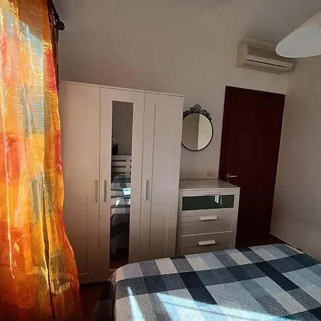 Apartment Bilocale Con Veranda E Posto Auto Privato *